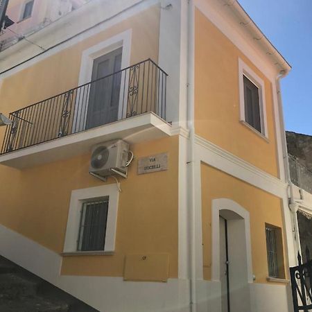 Il Casalino Apartment Pizzo  Exteriér fotografie
